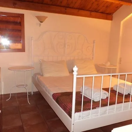 Апартаменти Dream Village