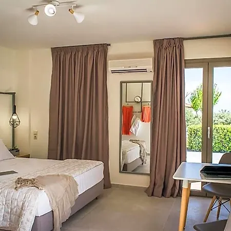Апартаменти Dream Village *